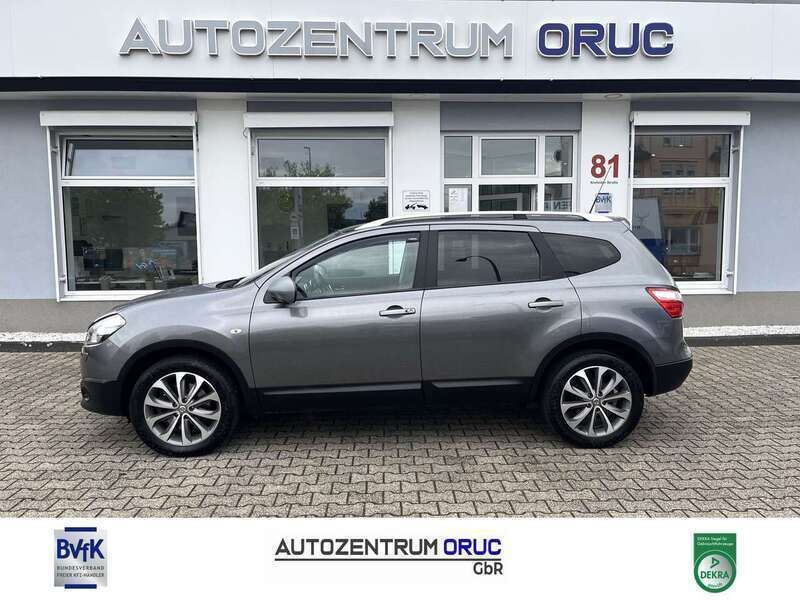 Grau Gebraucht 2012 Nissan Qashqai +2 Tekna SUV | 10.980 € (Etwas zu teuer) - Bild 1/4