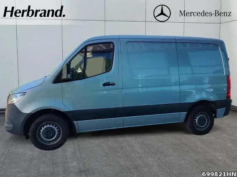 Second-hand Mercedes Sprinter 143 CP (105 kW) 2020 Argintiu Van