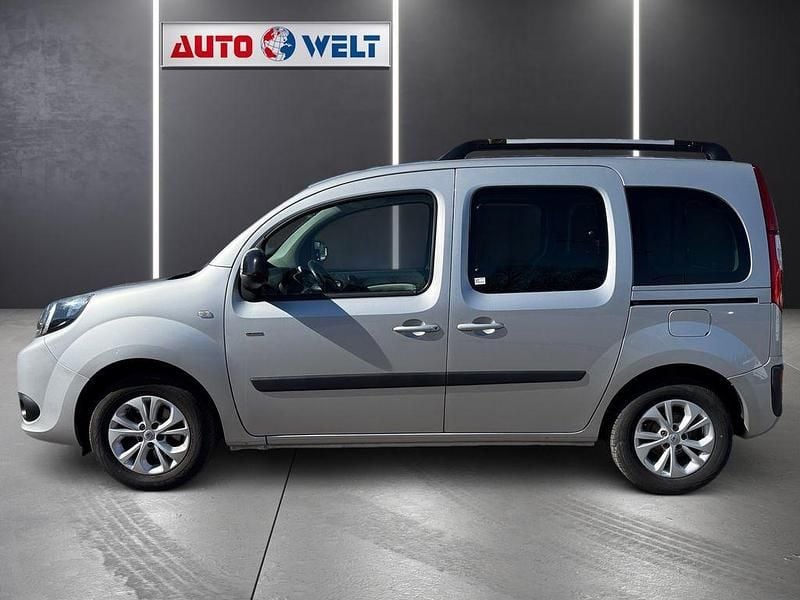 Gebraucht Renault Kangoo 90 PS (66 kW) 2016 Silber Van / Kleinbus