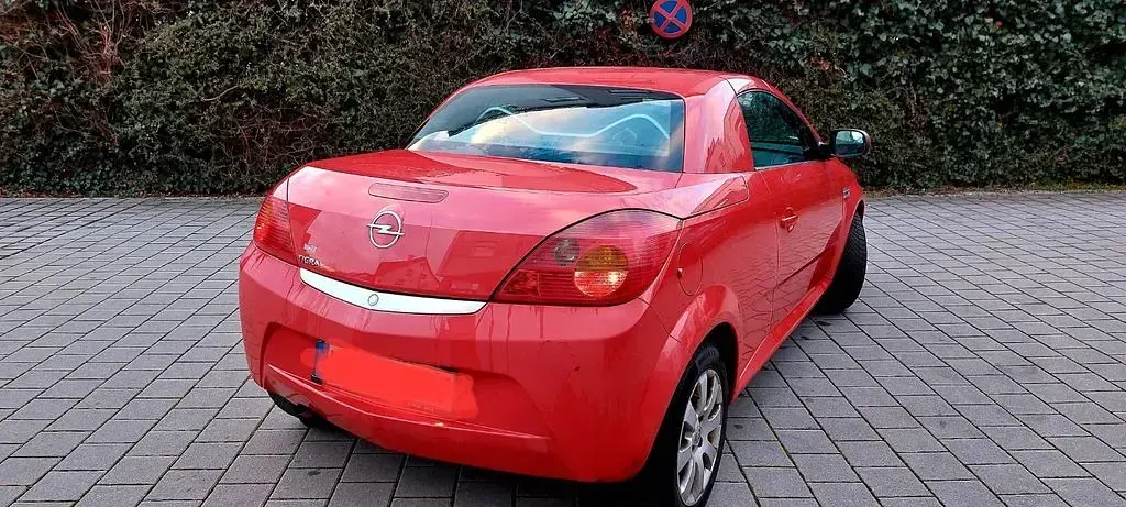 Gebraucht Opel Tigra 90 PS (66 kW) 2004 Rot Cabrio