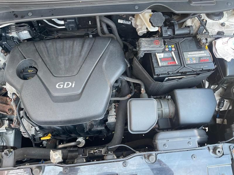 Gebraucht Hyundai ix35 135 PS (99 kW) 2012 Weiß SUV