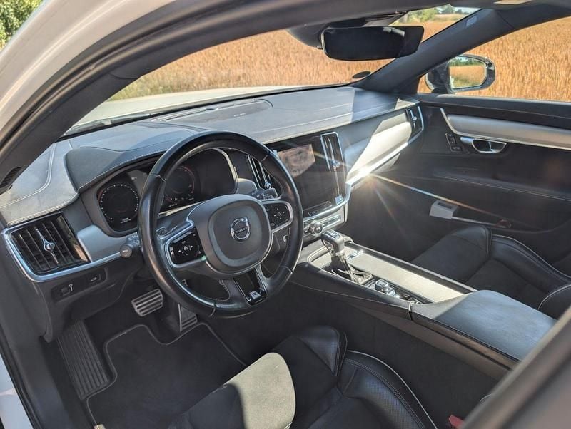 Gebraucht Volvo V90 R-Design 190 PS (139 kW) 2019 Schwarz Kombi