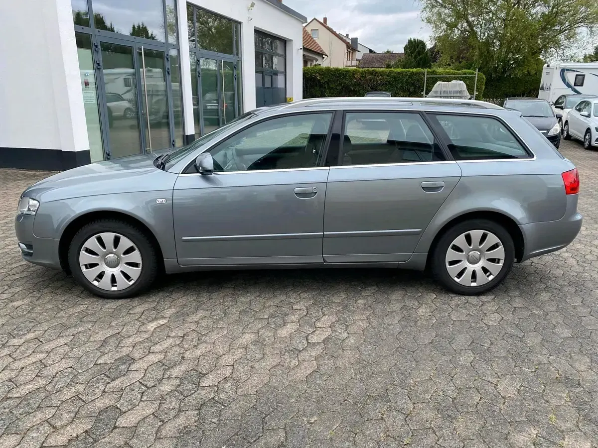 Gebraucht Audi A4 179 PS (131 kW) 2007 Grau Kombi