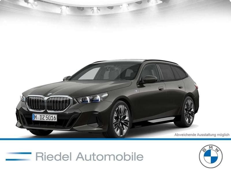 Sophistograu brillanteffekt Gebraucht 2025 BMW 540 M Sport Kombi | 65.680 € (Superpreis) - Bild 1/3