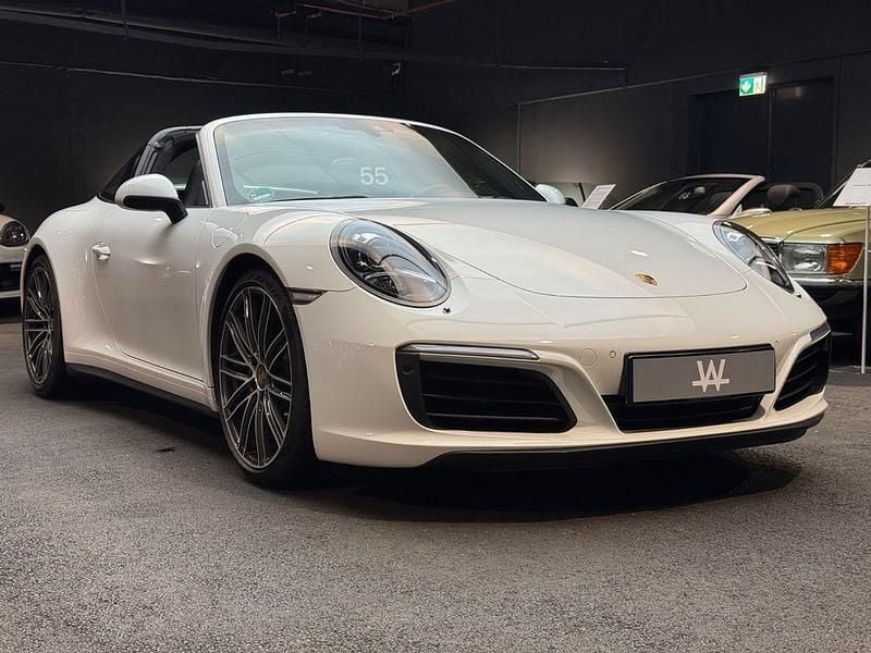 Weiß Gebraucht 2018 Porsche 911 Targa 4 Cabrio | 104.900 € (Guter Preis) - Bild 1/4