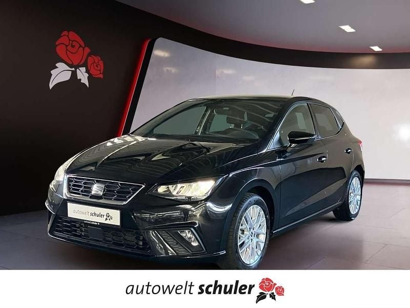 Schwarz Gebraucht 2024 Seat Ibiza FR Limousine | 17.890 € (Fairer Preis) - Bild 1/4