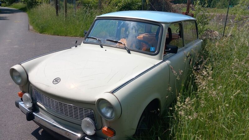 Beige Gebraucht 1989 Trabant 601 Kombi | 4.900 € - Bild 1/4