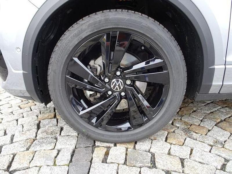 Gebraucht VW T-Roc R-line 190 PS (139 kW) 2025 Silber SUV