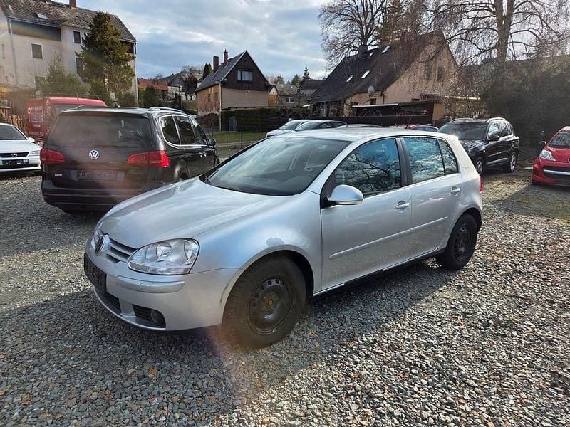 Używany VW Golf V 102 KM (75 kW) 2007 Srebrny Sedan/Limuzyna