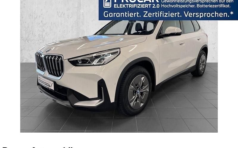Gebraucht BMW iX1 Shadowline 230 kW (313 PS) 2023 Weiß SUV