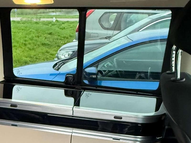 Gebraucht Mercedes E250 Marco Polo 190 PS (139 kW) 2020 Grau Kombi