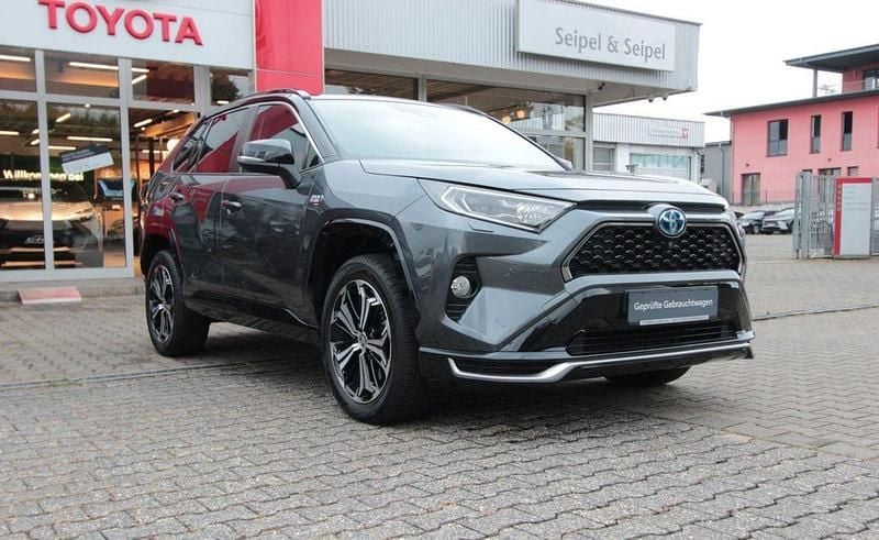 Grau Gebraucht 2021 Toyota RAV4 Hybrid SUV | 38.950 € - Bild 1/4