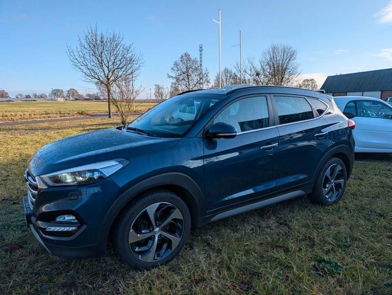 Gebraucht Hyundai Tucson 185 PS (136 kW) 2017 Blau SUV