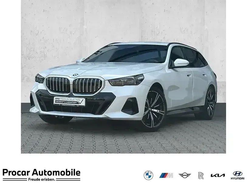 Gebraucht BMW 520 M Sport 197 PS (144 kW) 2025 Kombi