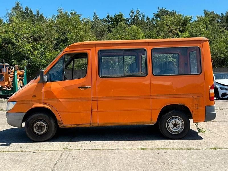 Gebraucht Mercedes Sprinter 109 PS (80 kW) 2001 Orange Van