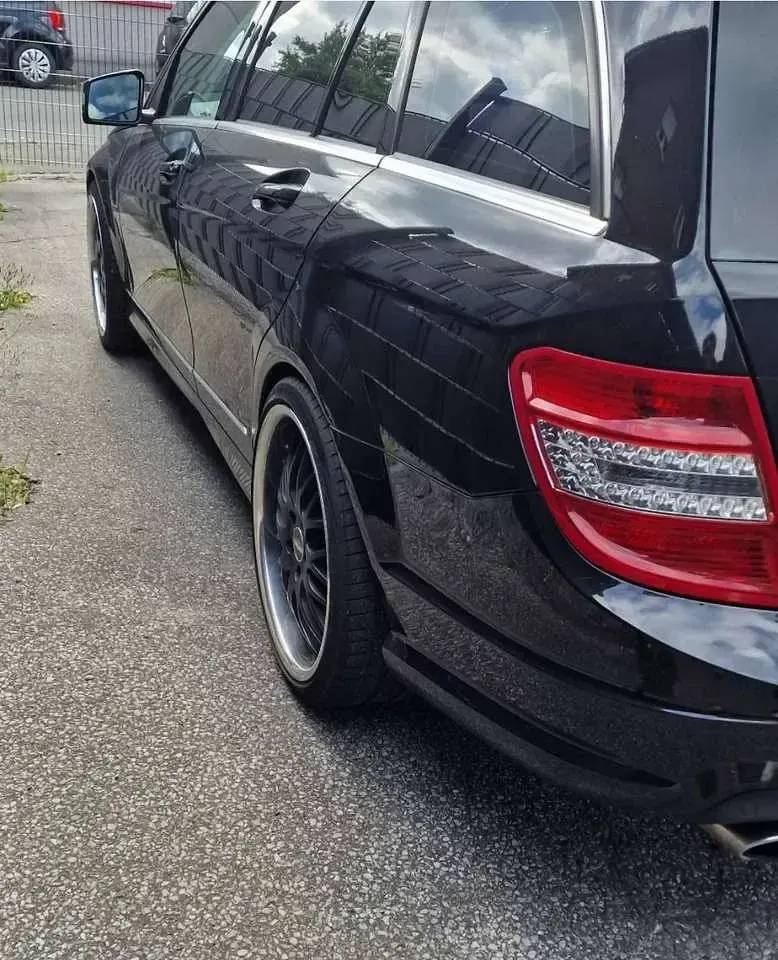 Gebraucht Mercedes C250 AMG 204 PS (150 kW) 2009 Obsidianschwarz  metalliclack Kombi