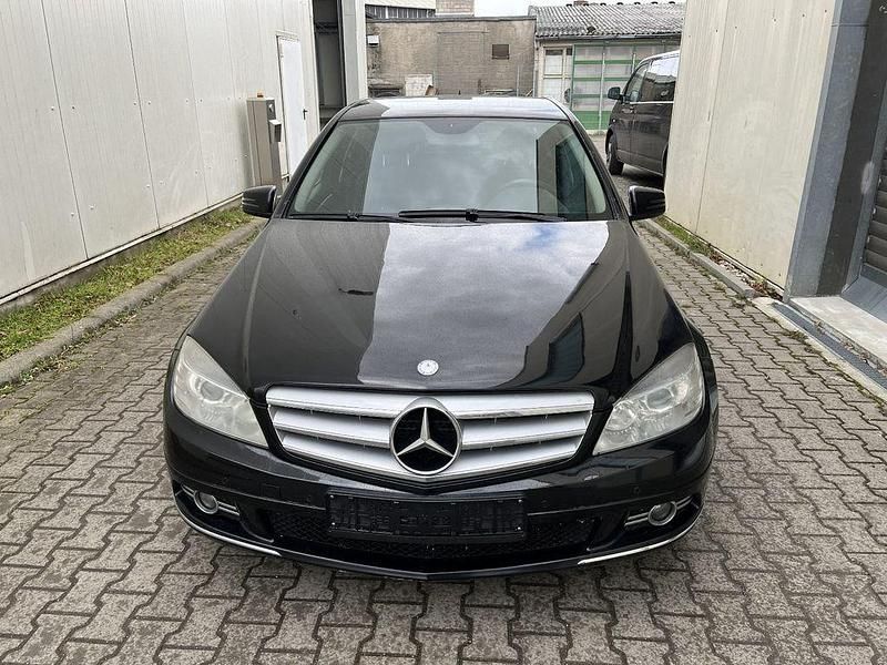 Gebraucht Mercedes C350 231 PS (169 kW) 2010 Schwarz Limousine