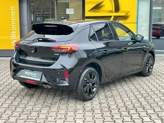 Usado Opel Corsa 146 HP (107 kW) 2025 Preto Sedan