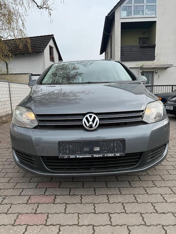 Gebraucht VW Golf VI 105 PS (77 kW) 2011 Grau Kleinwagen