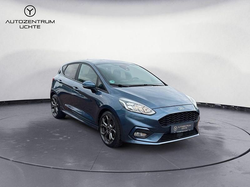 Blau Gebraucht 2018 Ford Fiesta ST-Line Kleinwagen | 9.999 € (Fairer Preis) - Bild 1/4