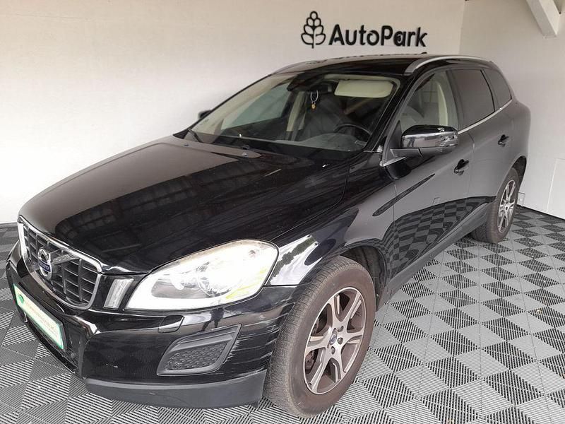 Schwarz Gebraucht 2013 Volvo XC60 Summum SUV | 8.650 € (Guter Preis) - Bild 1/4