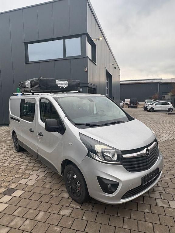 Silber Gebraucht 2019 Opel Vivaro Van | 16.500 € (Fairer Preis) - Bild 1/4