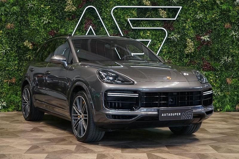 Gebraucht 2019 Porsche Cayenne Turbo SUV | 89.800 € (Teuer) - Bild 1/3