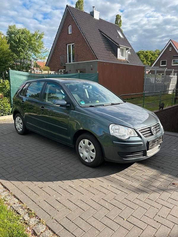 Gebraucht VW Polo 64 PS (47 kW) 2009 Kleinwagen