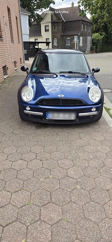 Blau Gebraucht 2004 Mini Cooper Kleinwagen | 2.400 € - Bild 1/4