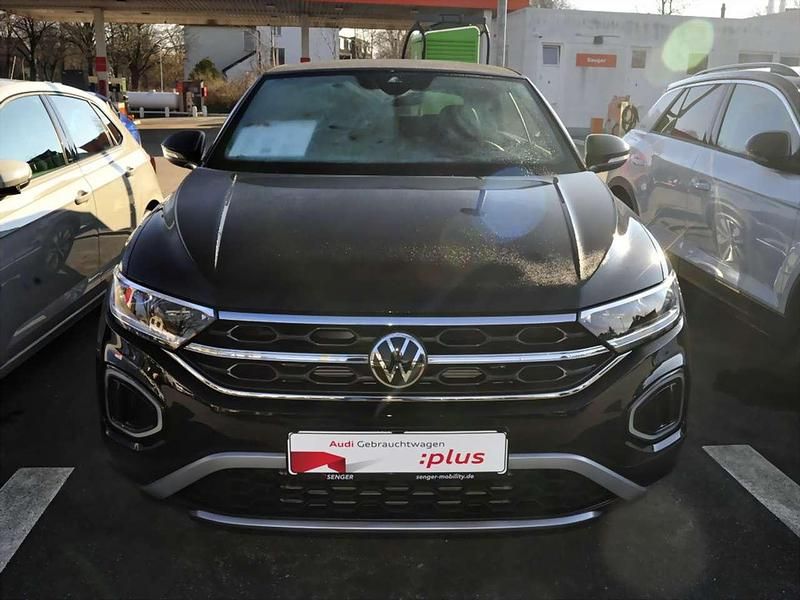 Gebraucht VW T-Roc Cabriolet Goal 150 PS (110 kW) 2024 Deep black perleffekt schwarz Cabrio