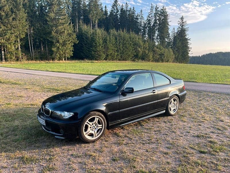 Schwarz Gebraucht 2004 BMW 318 M Sport Coupé | 4.399 € (Fairer Preis) - Bild 1/4