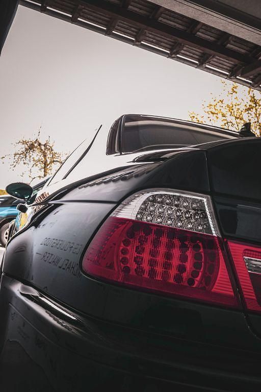 Second-hand BMW M3 Performance 343 CP (252 kW) 2004 Negru Coupe