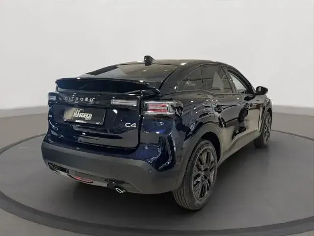Neu Citroën C4 145 PS (106 kW) 2025 Blau SUV