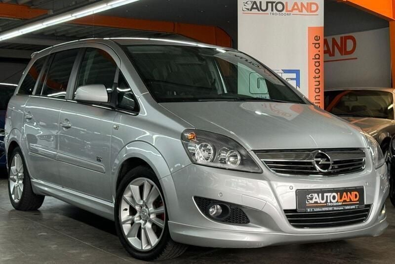 Silber Gebraucht 2012 Opel Zafira OPC Van / Kleinbus | 5.400 € (Fairer Preis) - Bild 1/4