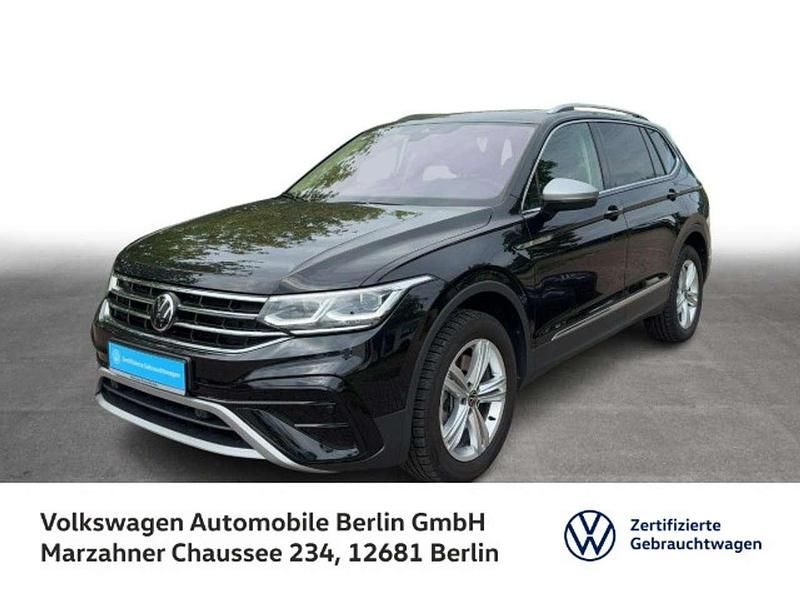 Deep black perleffekt Gebraucht 2024 VW Tiguan Allspace Elegance SUV | 40.229 € (Fairer Preis) - Bild 1/3