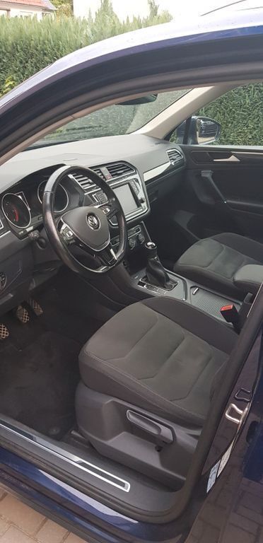 Blau Gebraucht 2017 VW Tiguan Highline SUV | 15.990 € (Superpreis) - Bild 1/4