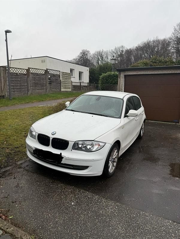 Gebraucht BMW 118 143 PS (105 kW) 2010 Weiß Kleinwagen