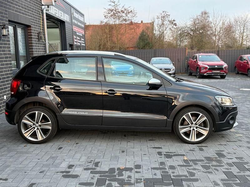 Gebraucht VW Polo Cross S 105 PS (77 kW) 2013 Schwarz Kleinwagen