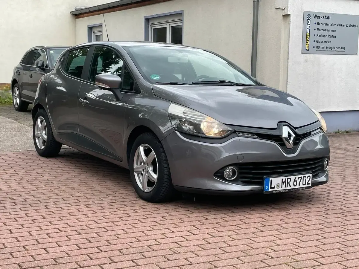 Gebraucht Renault Clio IV 74 PS (54 kW) 2012 Grau Kleinwagen