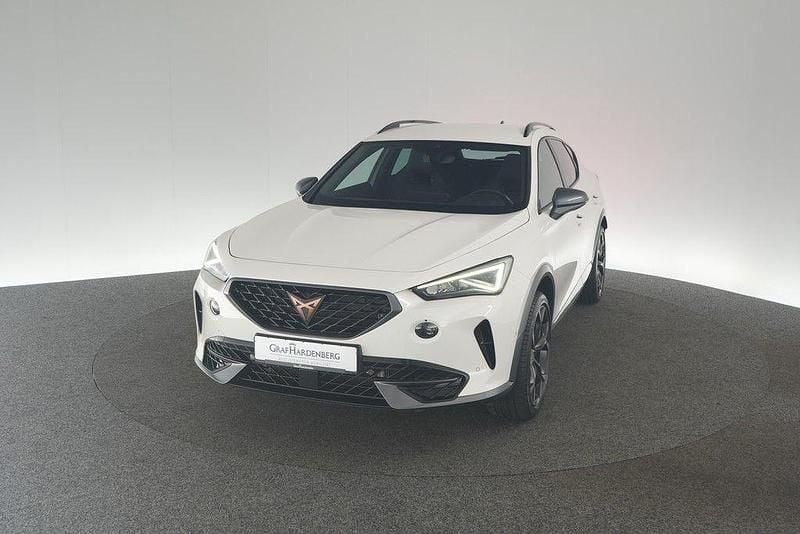 Weiß Gebraucht 2022 Cupra Formentor VZ SUV | 32.930 € (Fairer Preis) - Bild 1/4
