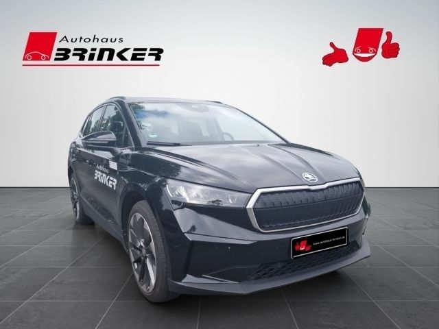 Schwarz Gebraucht 2024 Skoda Enyaq iV Loft SUV | 39.930 € - Bild 1/4