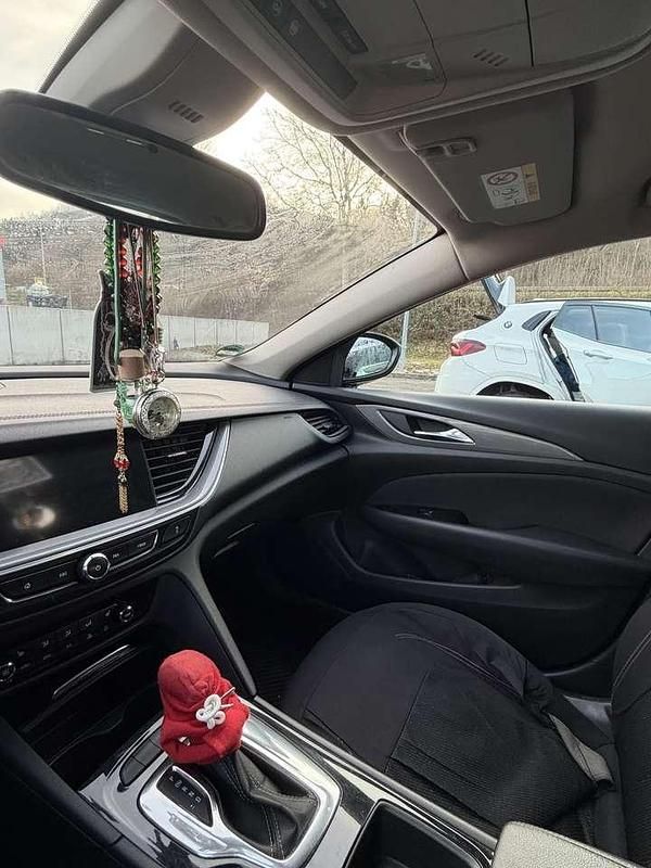 Gebraucht Opel Insignia Edition 170 PS (125 kW) 2018 Kombi