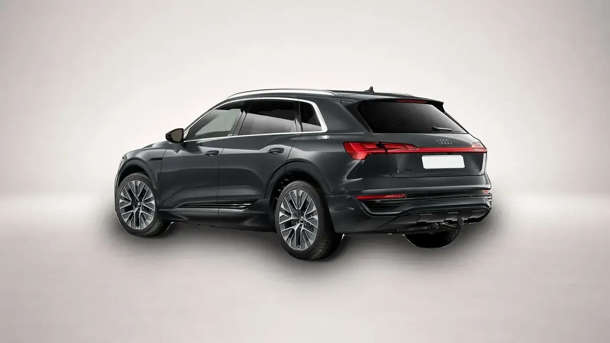 Gebraucht Audi Q8 e-tron Premium 300 kW (408 PS) 2023 Grau SUV