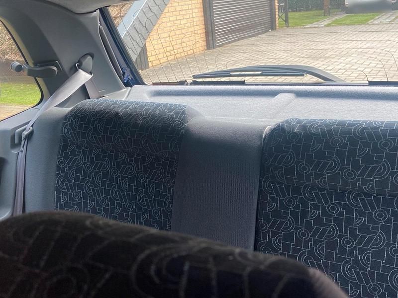 Gebraucht Renault Clio 135 PS (99 kW) 1993 Blau Kleinwagen