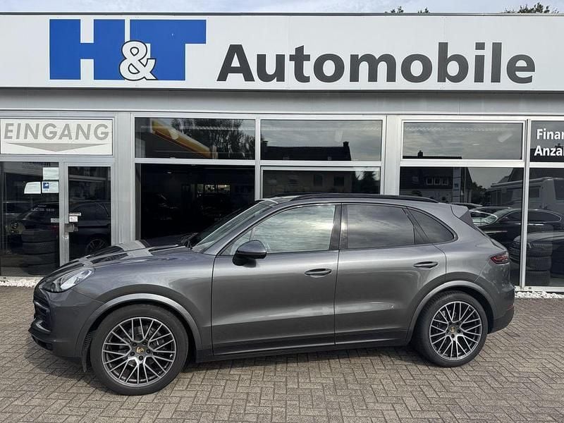 Quarzitgrau Gebraucht 2019 Porsche Cayenne SUV | 54.950 € (Superpreis) - Bild 1/4