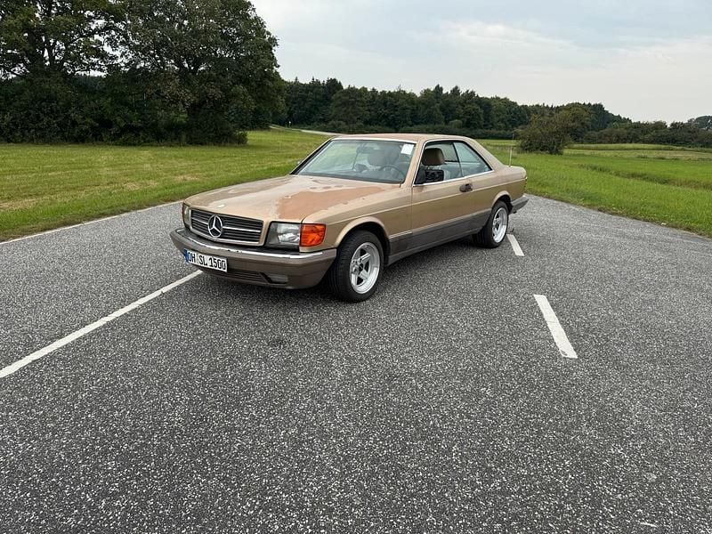 Gebraucht Mercedes 560 1986 Gold Coupé
