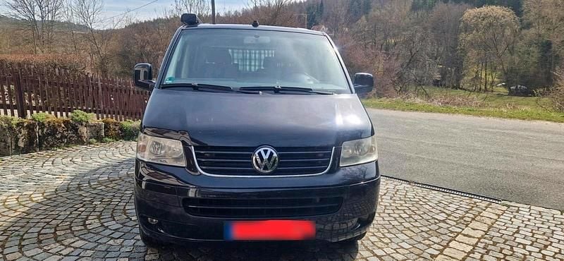 Second-hand VW T5 130 CP (95 kW) 2004 Negru Van