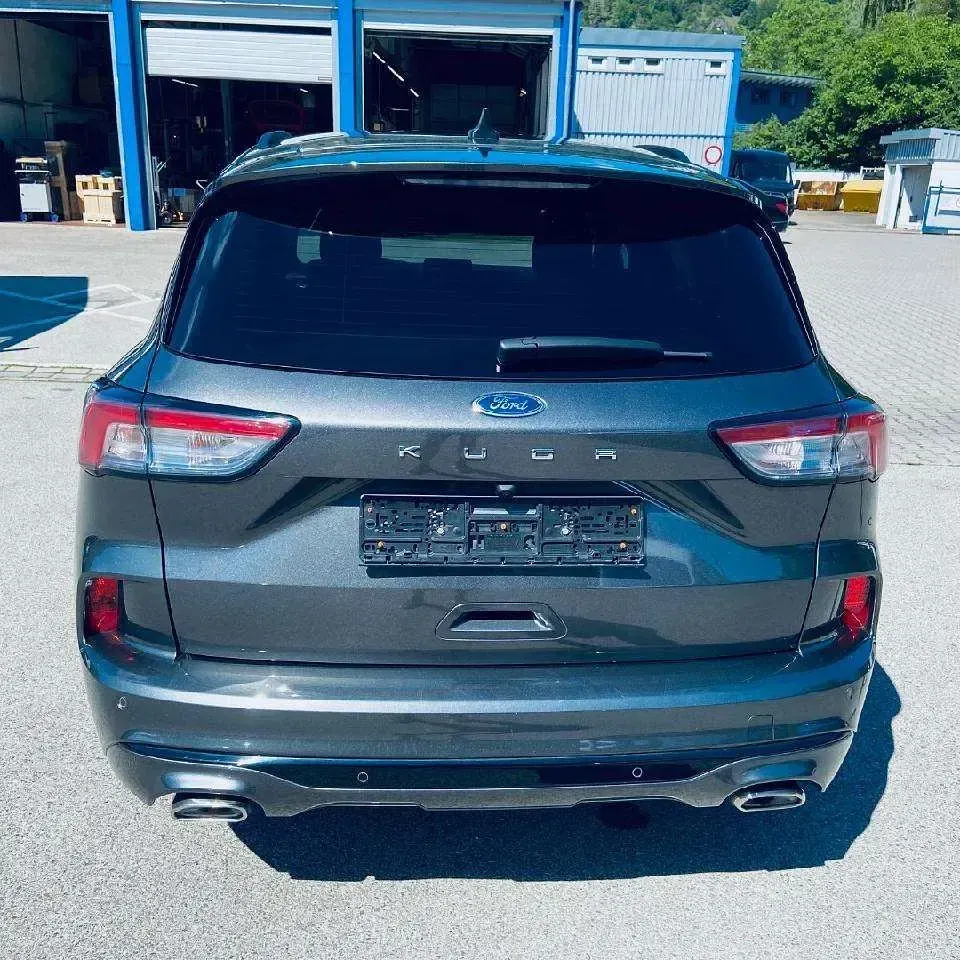 Gebraucht Ford Kuga ST-Line 150 PS (110 kW) 2022 Magneticgrau (metallic) SUV