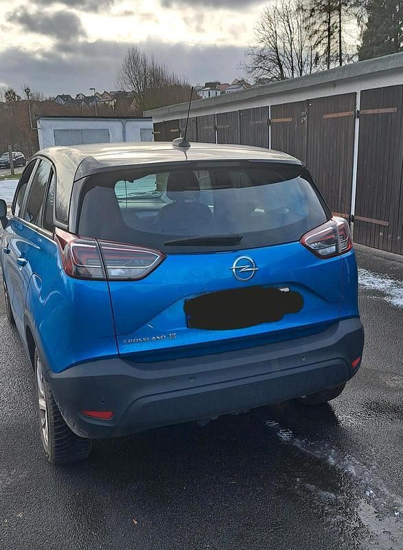 Gebraucht Opel Crossland X 82 PS (60 kW) 2018 Blau SUV