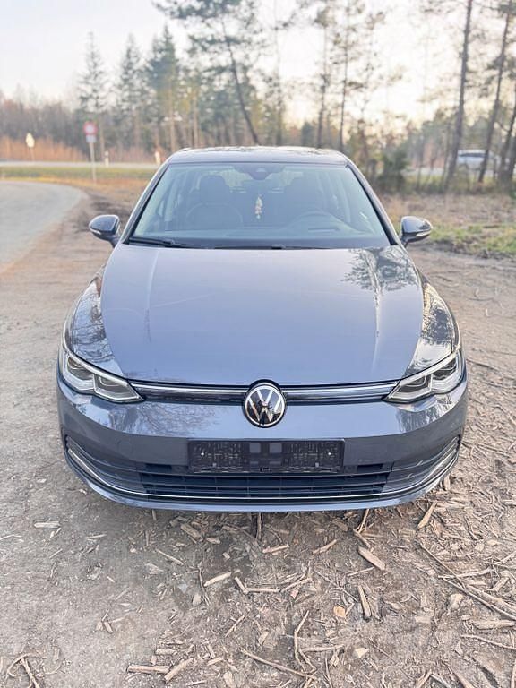 Gebraucht VW Golf VII Style 150 PS (110 kW) 2021 Grau Kleinwagen